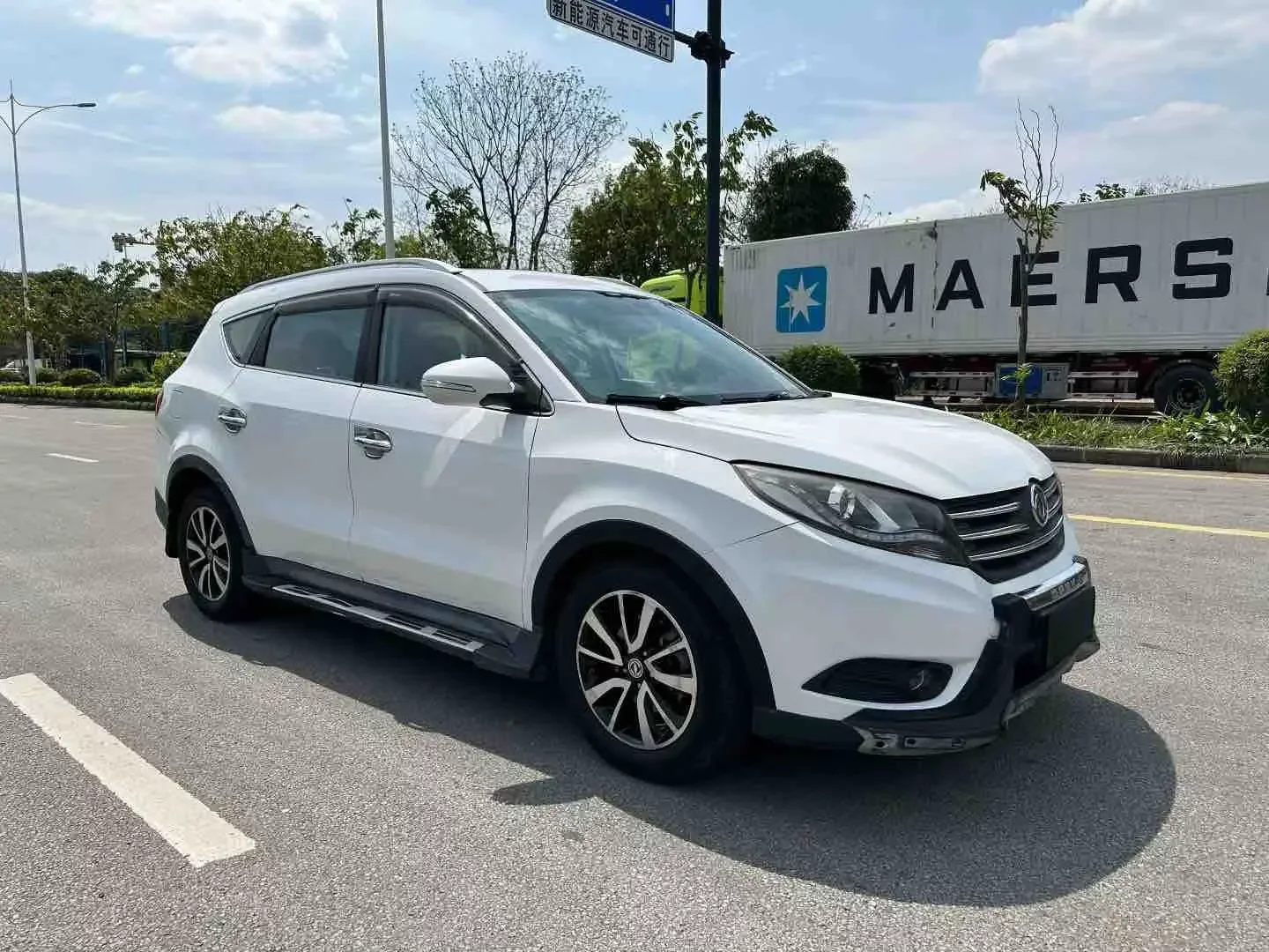 Dongfeng Fengon 580