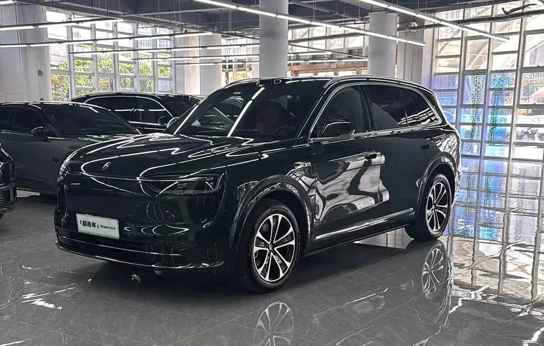 AITO M7