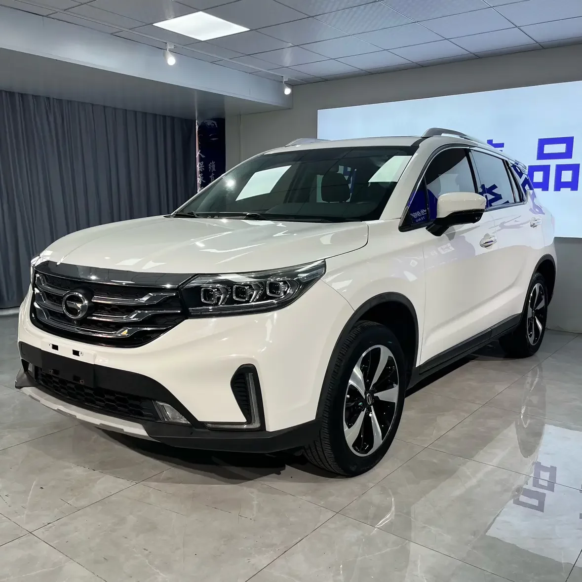 GAC Trumpchi GS4