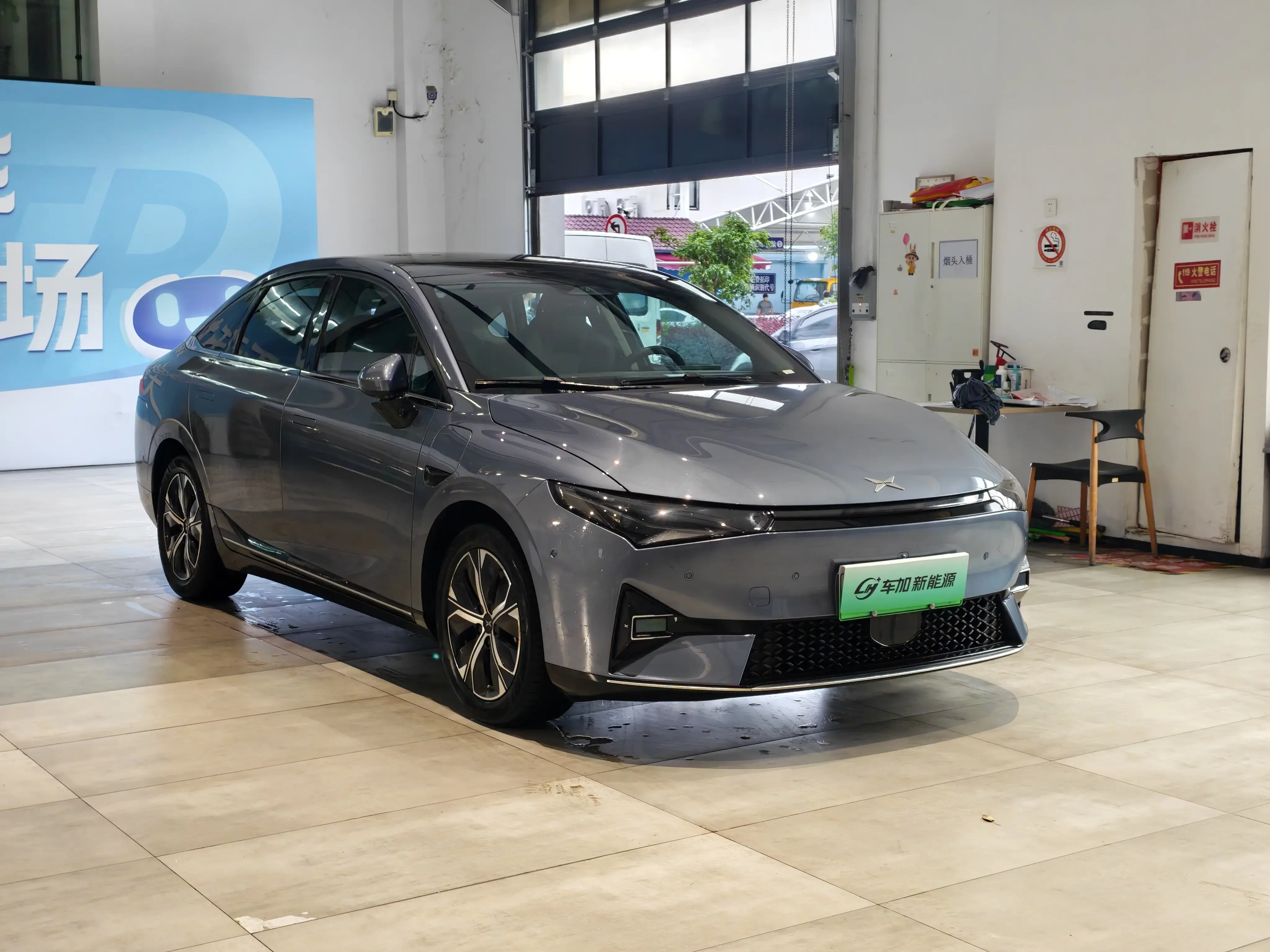 Xpeng P5