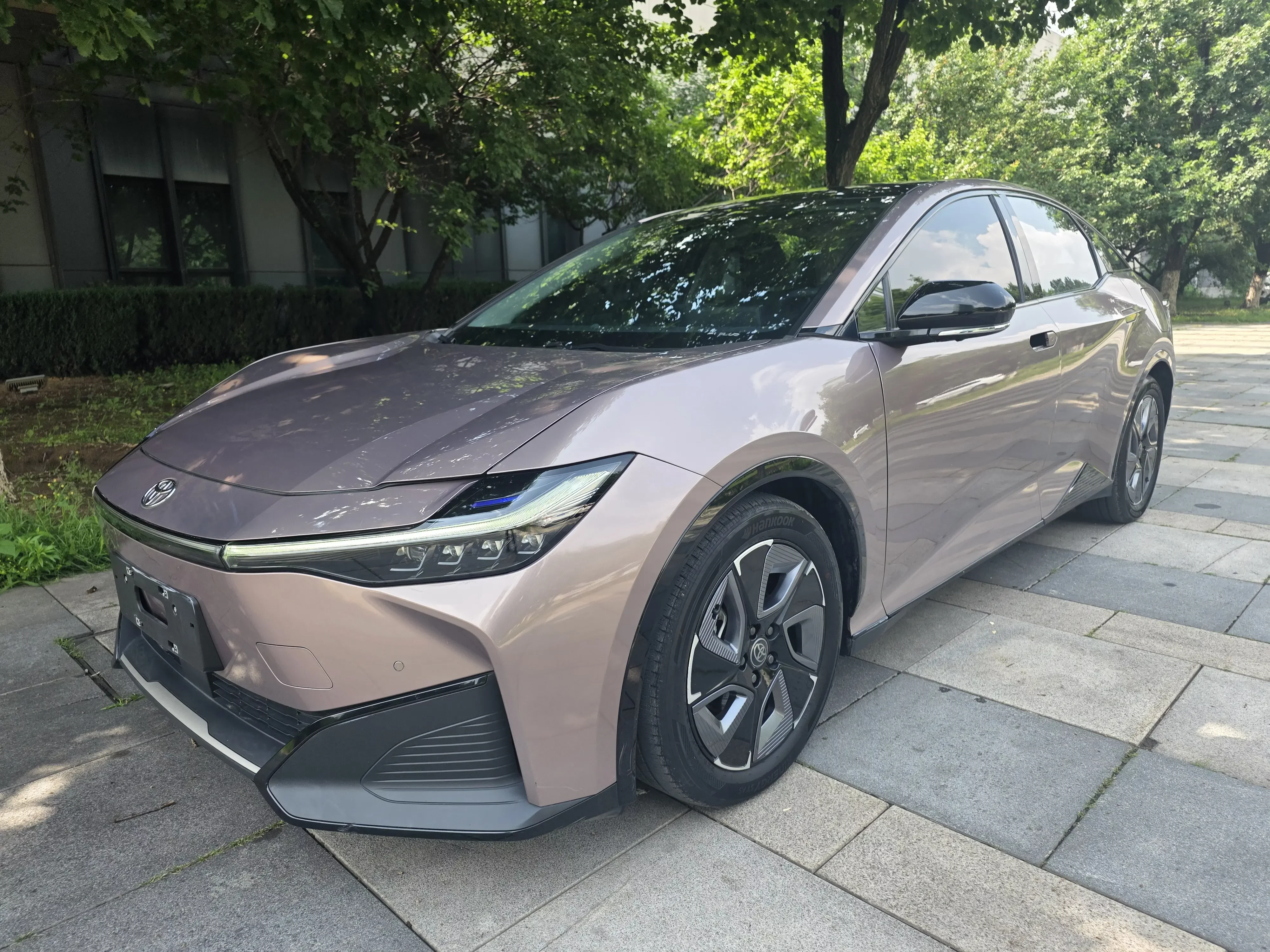 Toyota bZ3  из Китая