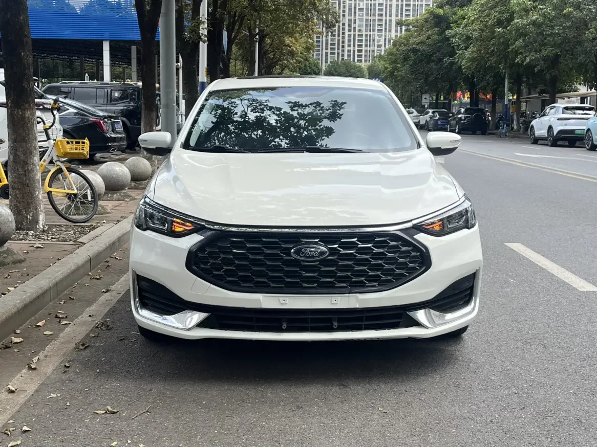 Ford Forrest