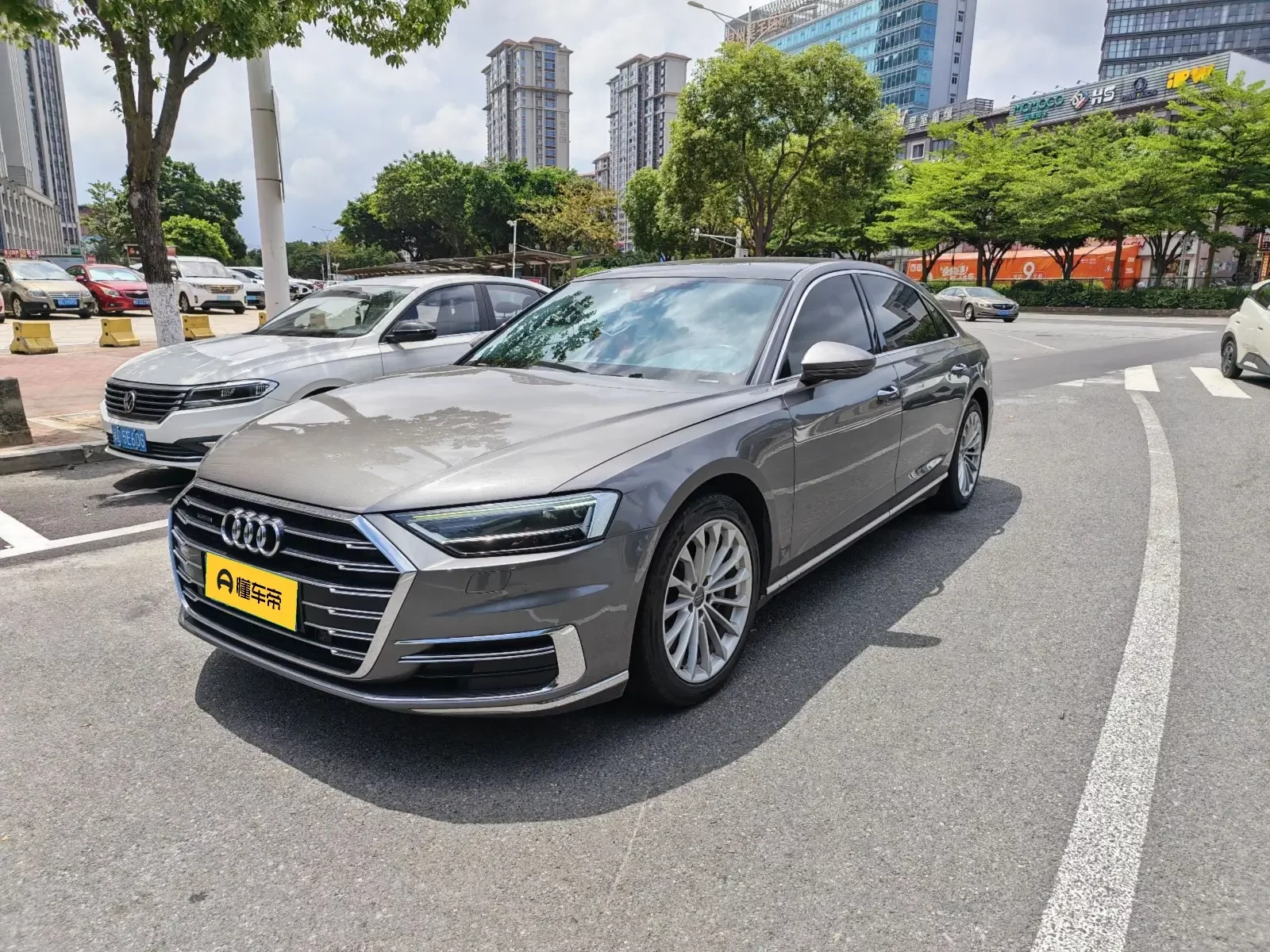 Audi A8
