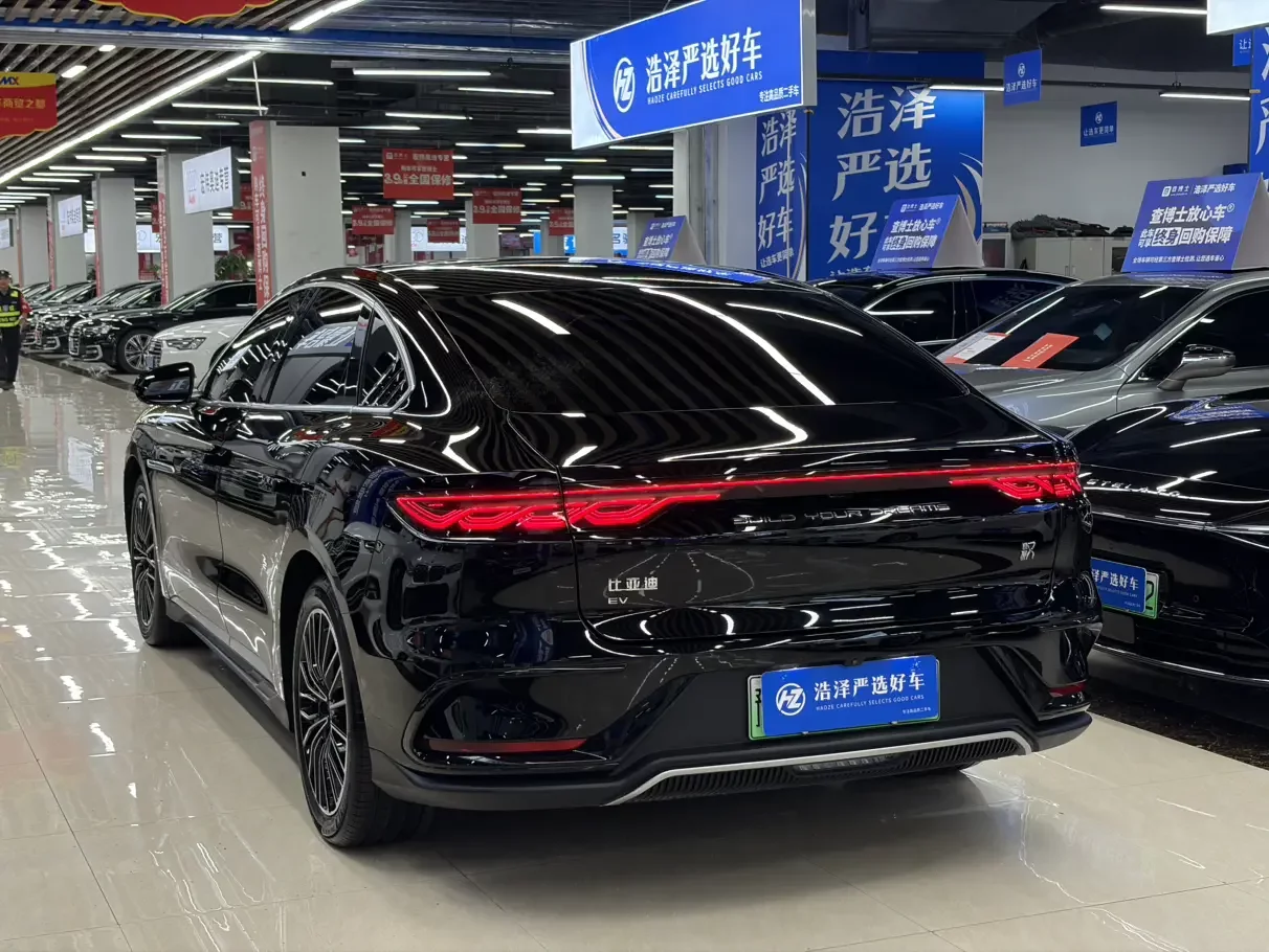 BYD Han EV