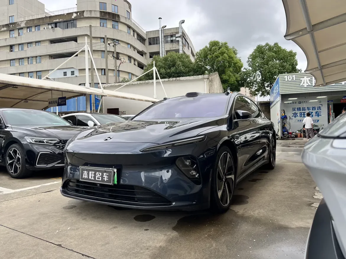 NIO ET7  из Китая