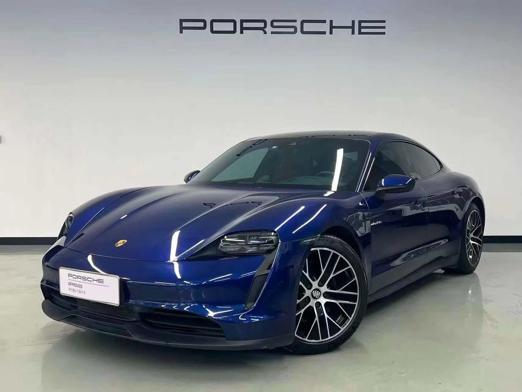Porsche Taycan