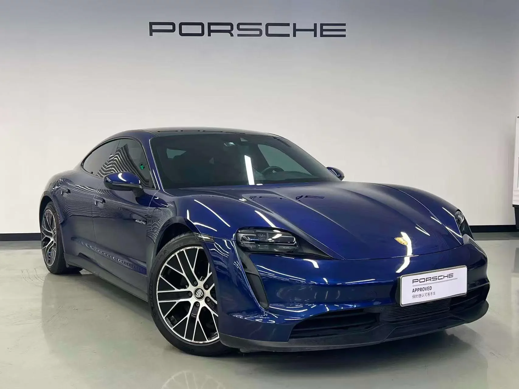 Porsche Taycan