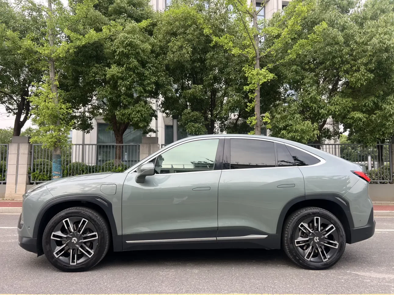 NIO EC6