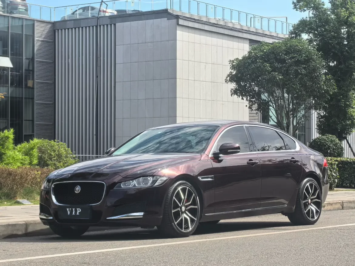 Jaguar XFL  из Китая
