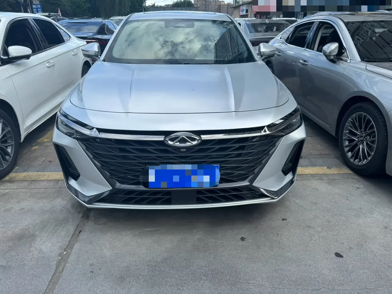 Chery Arrizo 8