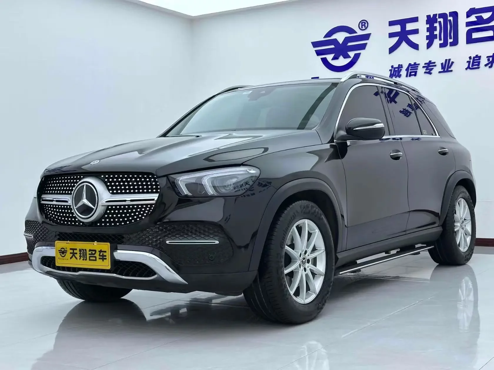 Mercedes-Benz GLE (Imported)