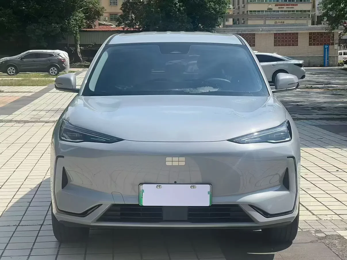 Geely Galaxy E5