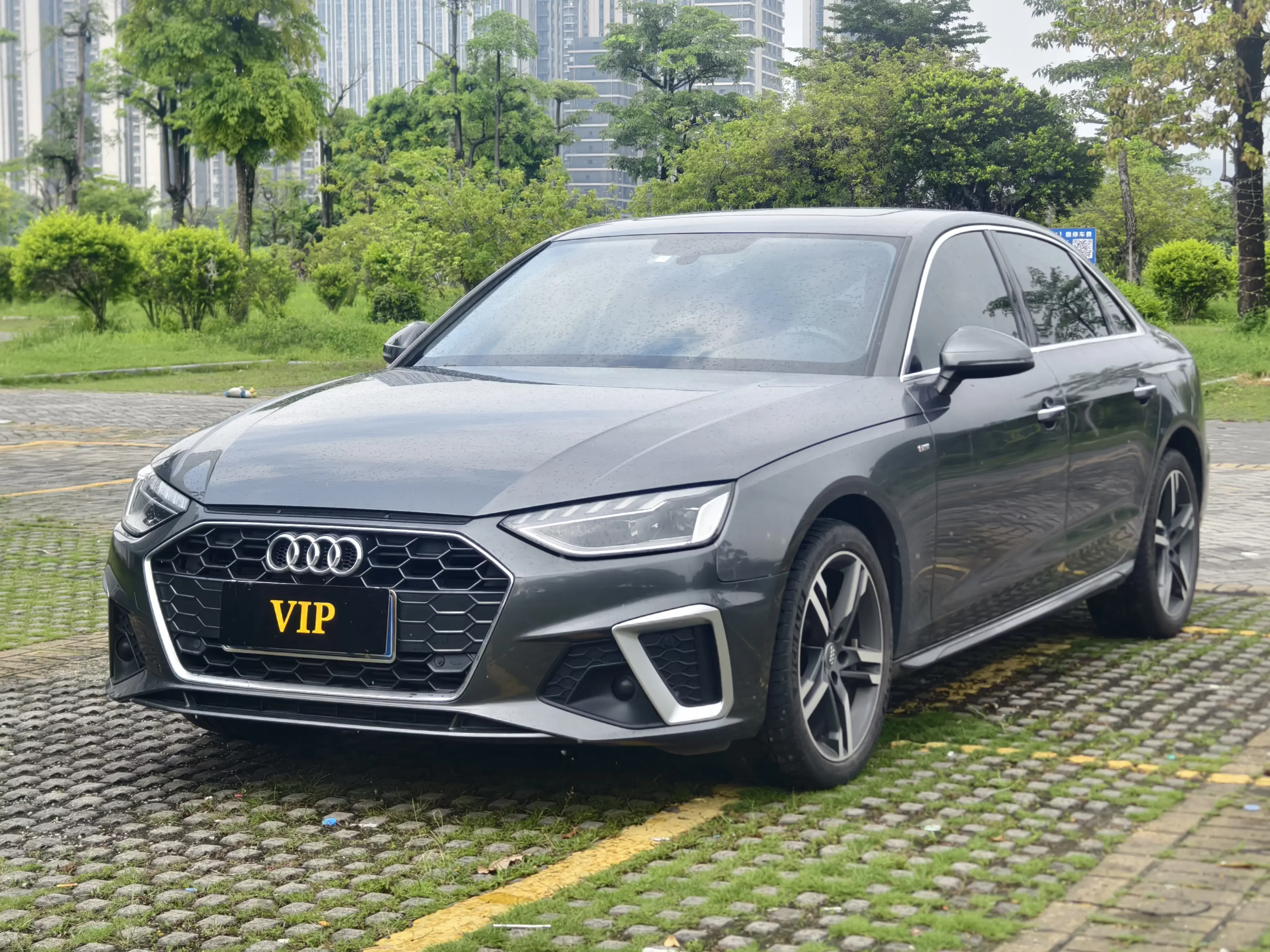 Audi A4L