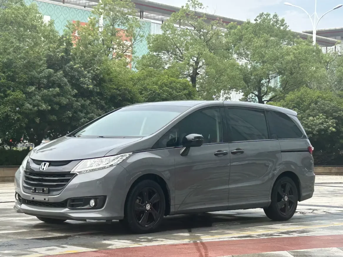 Honda Odyssey  из Китая
