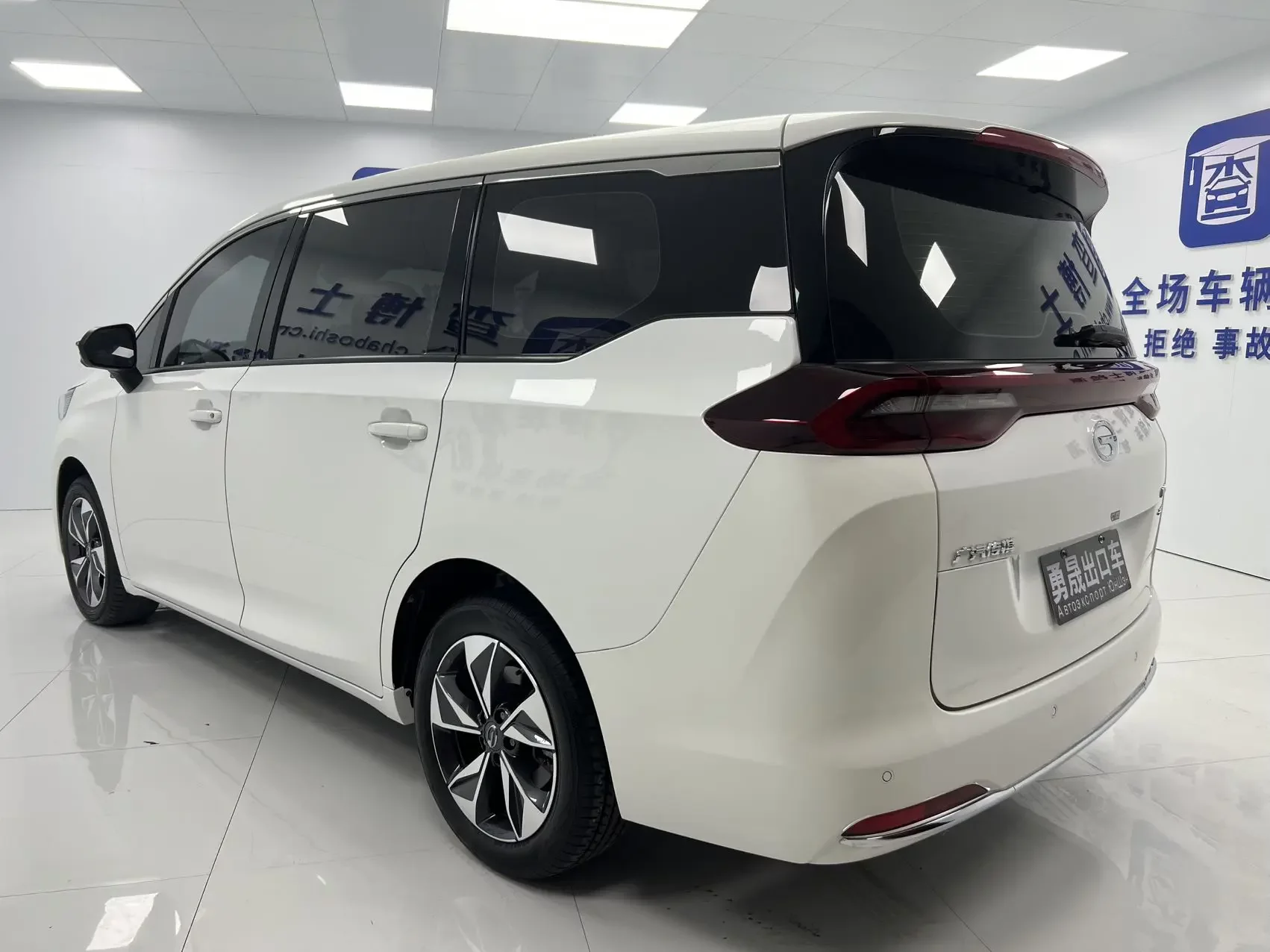 GAC Trumpchi M6