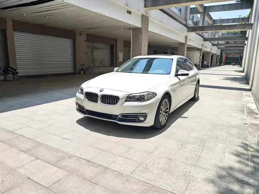BMW 5 Series  из Китая
