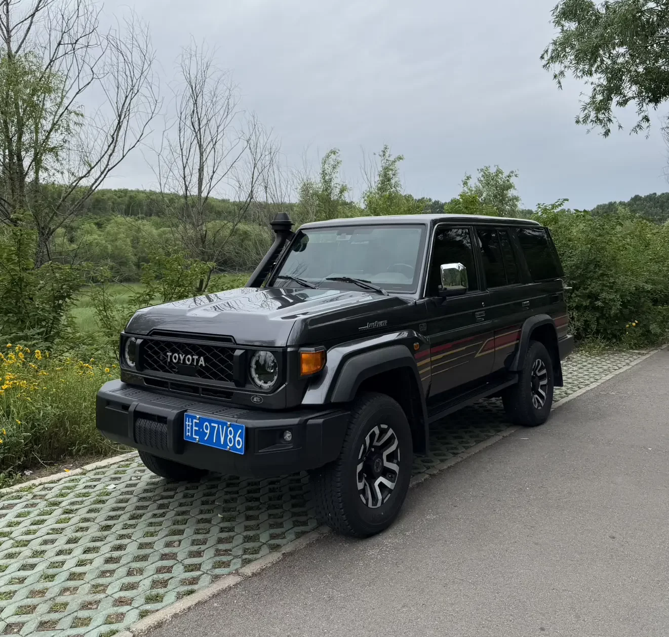 Toyota Land Cruiser 70 Series