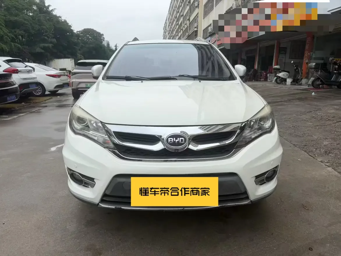 BYD S7