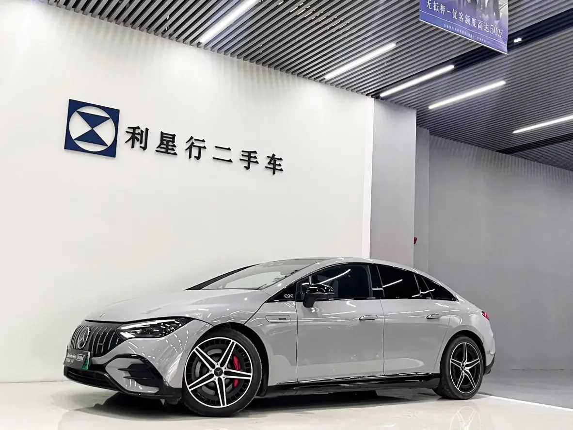 Mercedes-Benz EQE AMG