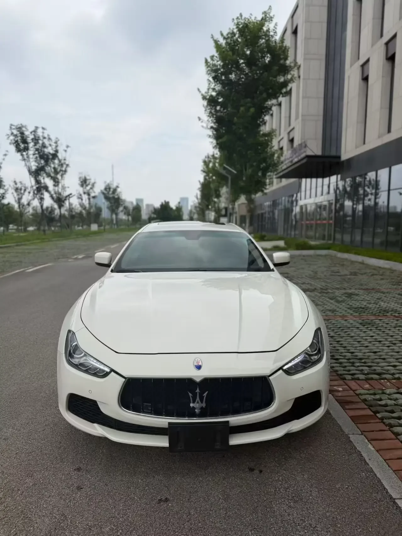 Maserati Ghibli  из Китая