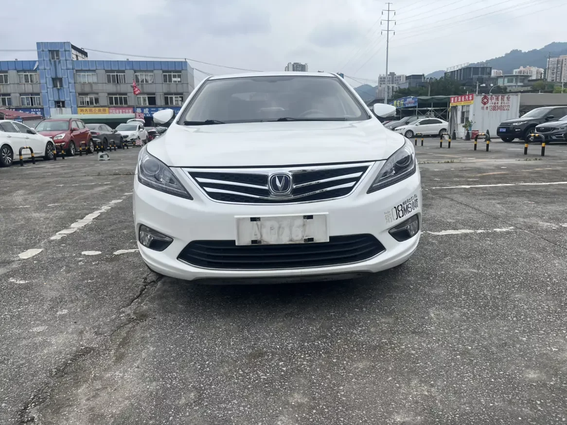 Changan Escape  из Китая