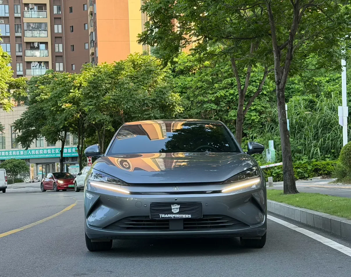 BYD Qin L EV