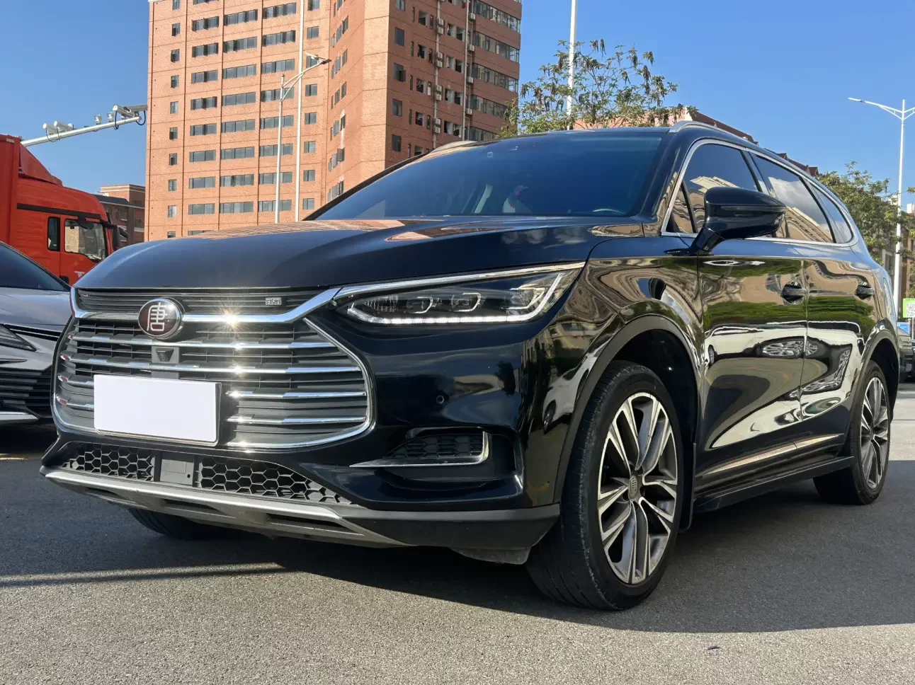 BYD Tang