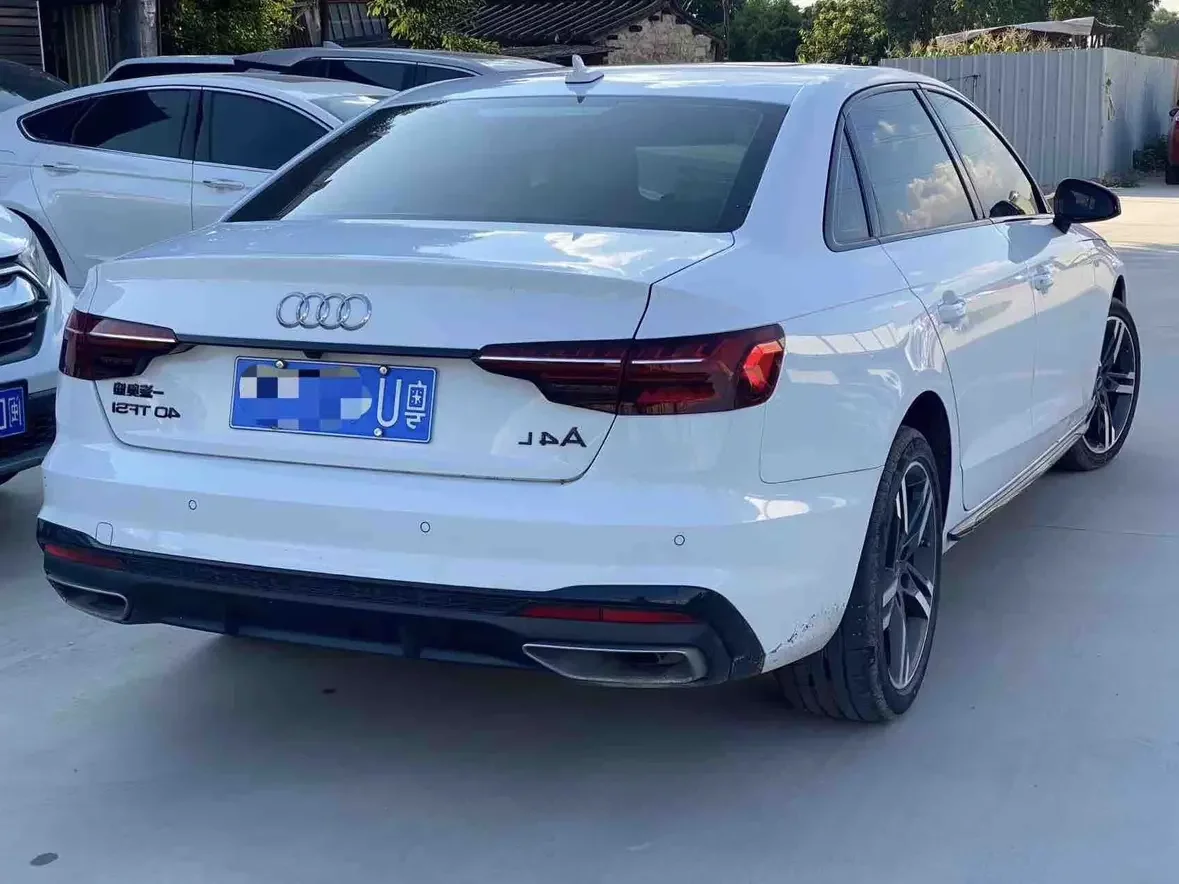 Audi A4L