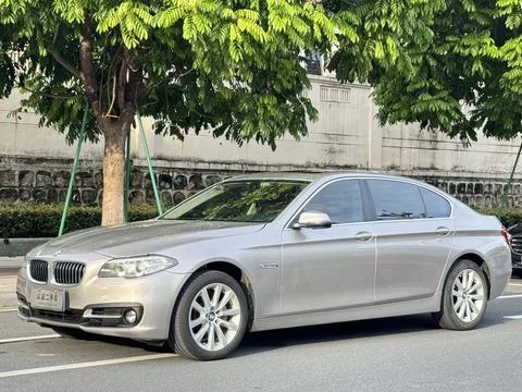 BMW 5 Series  из Китая