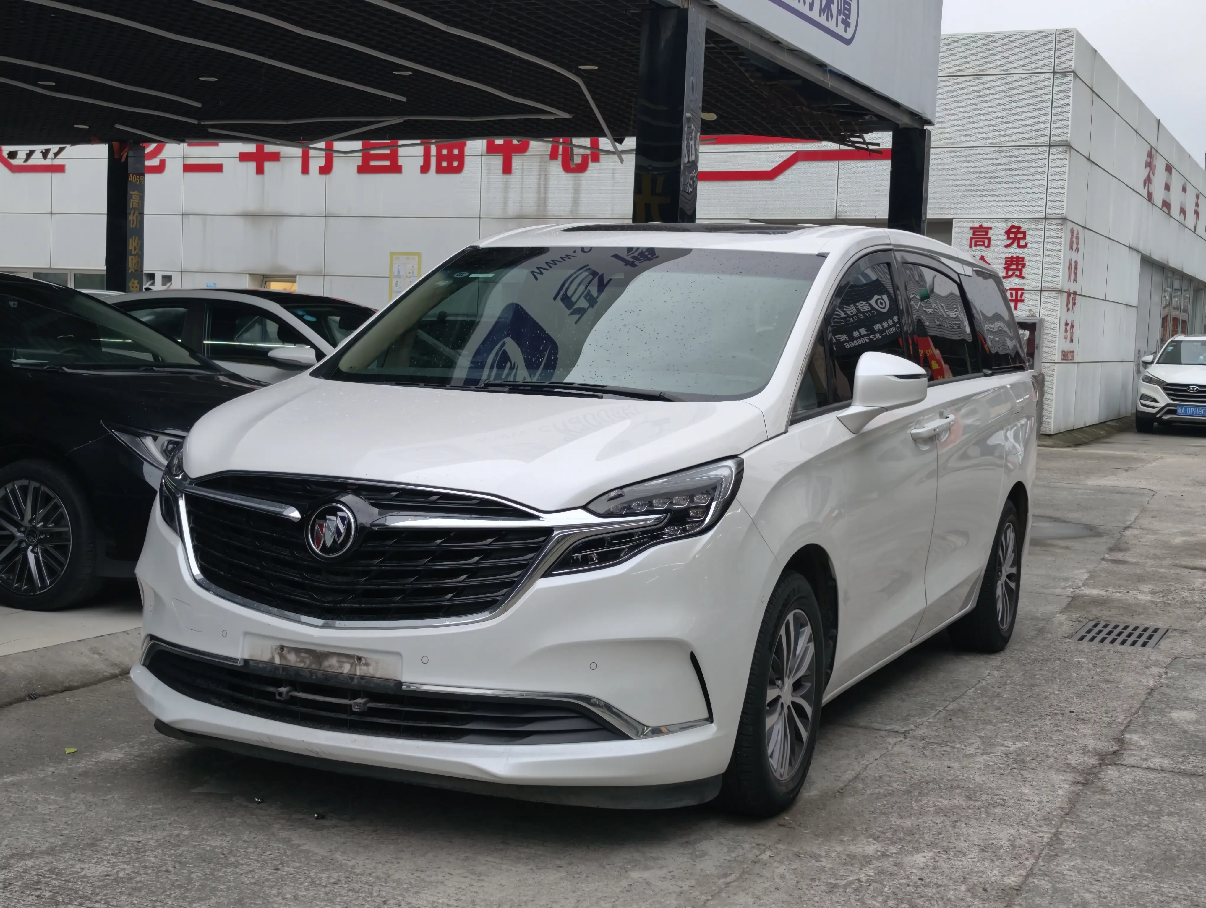 Buick GL8