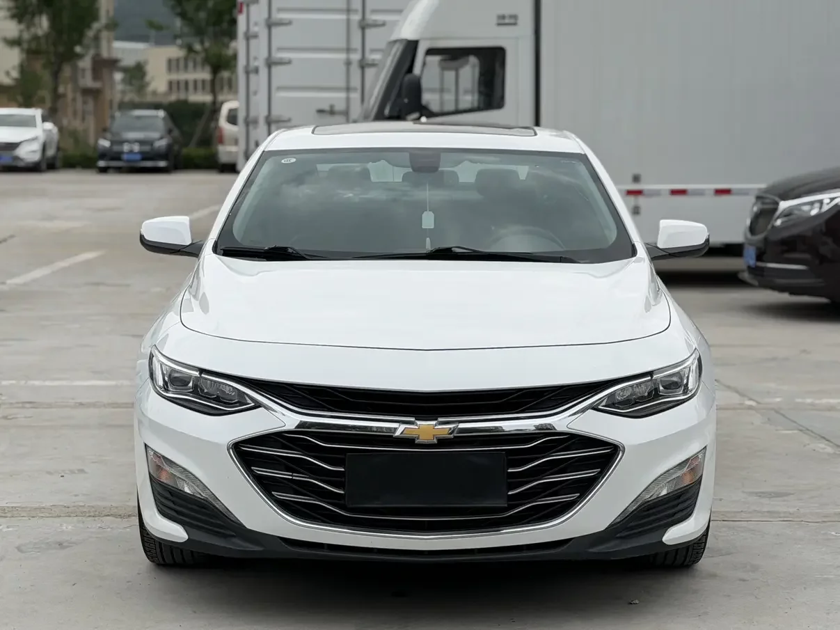 Chevrolet Malibu XL