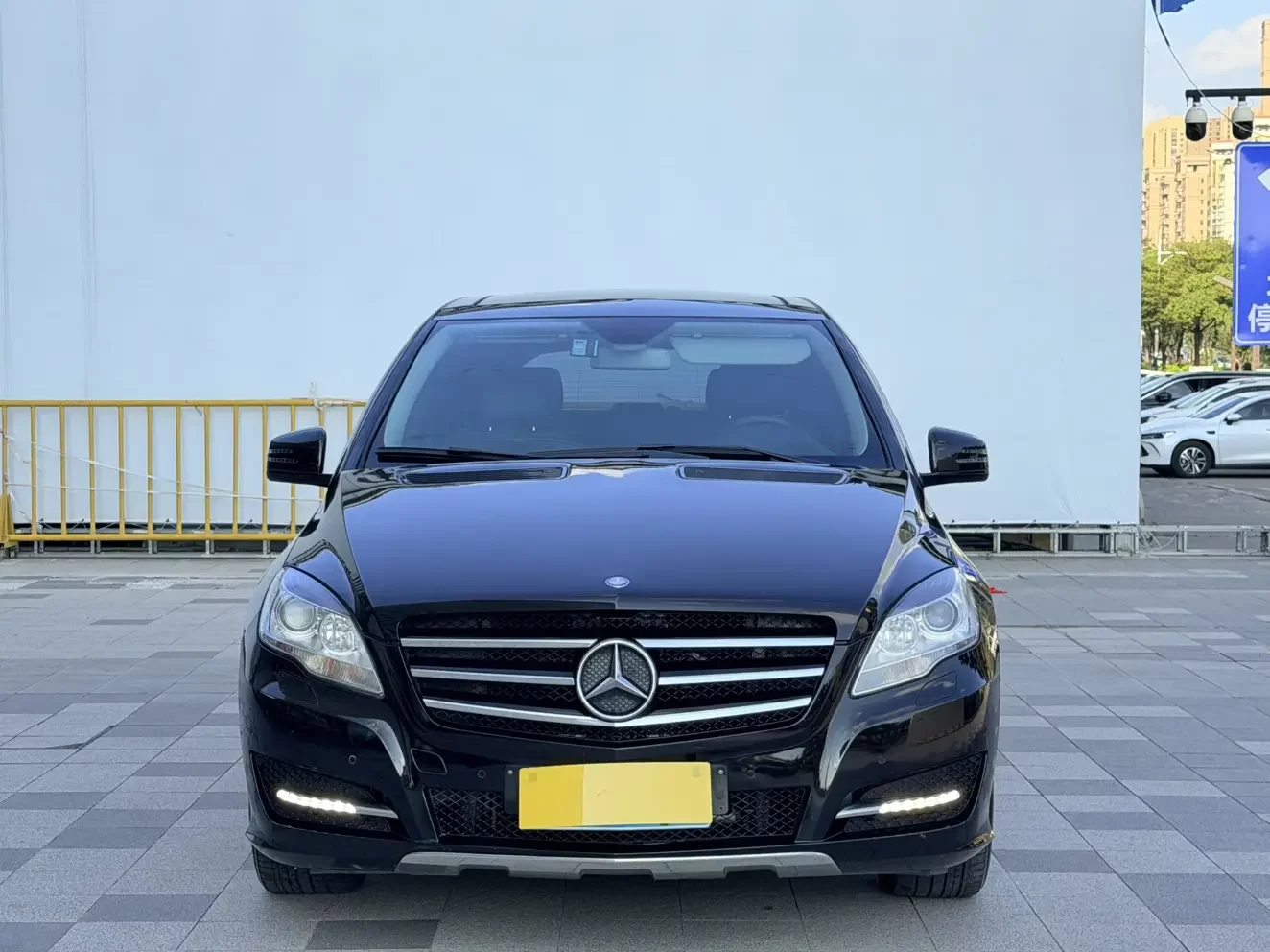 Mercedes-Benz R-Class