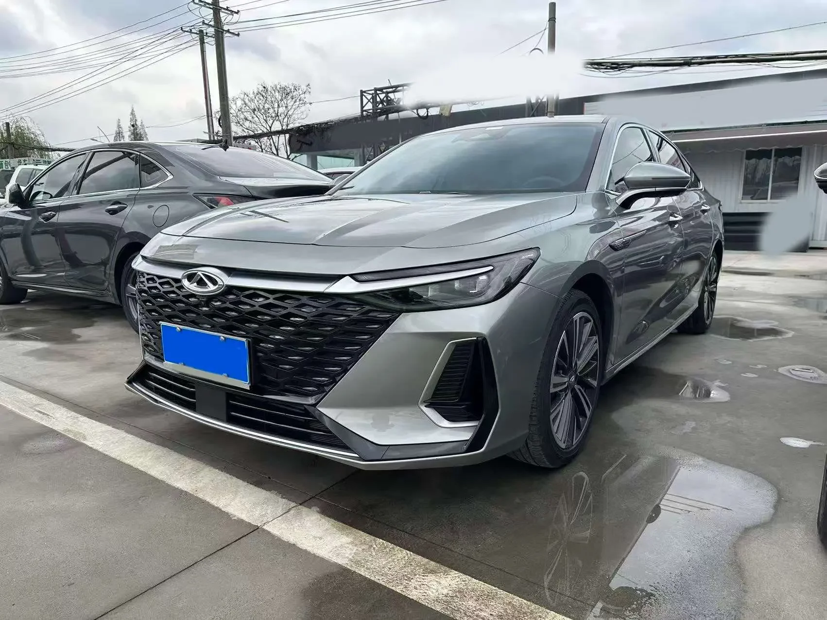 Chery Arrizo 8