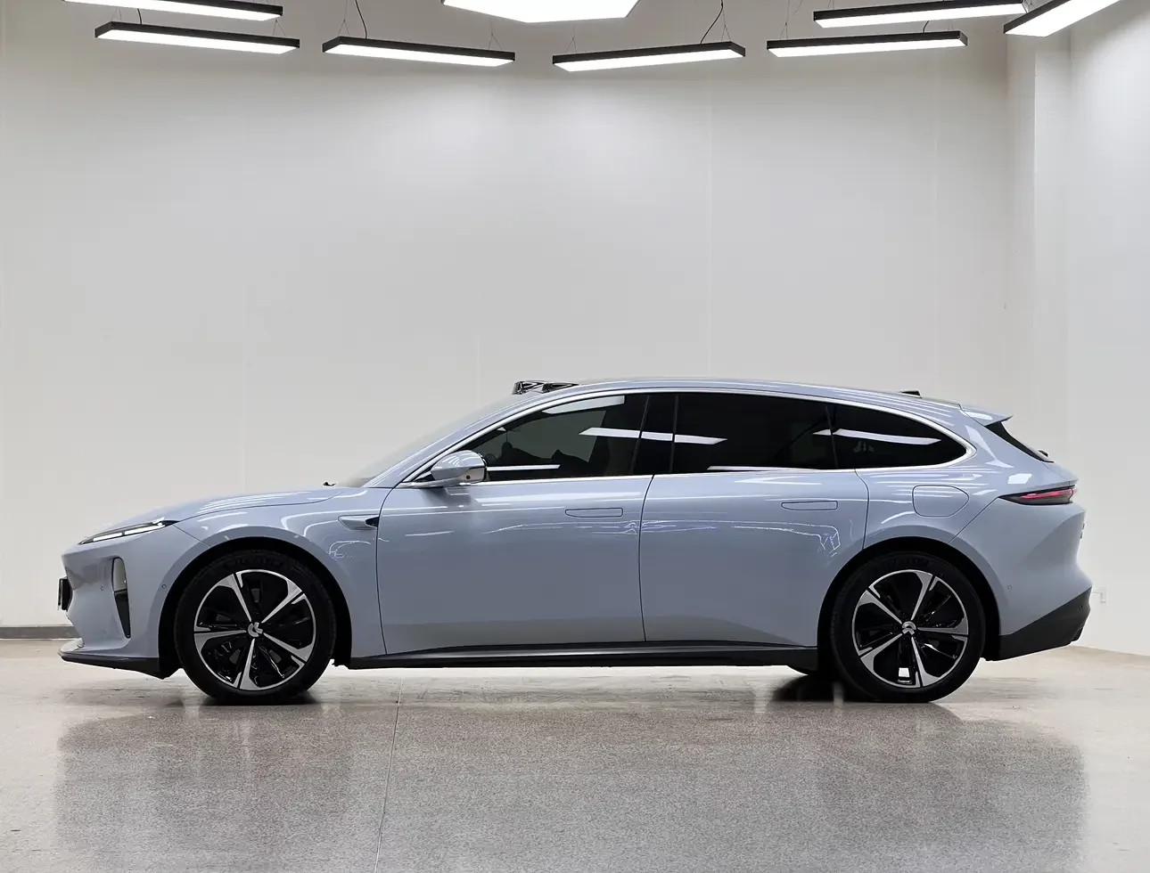 NIO ET5T
