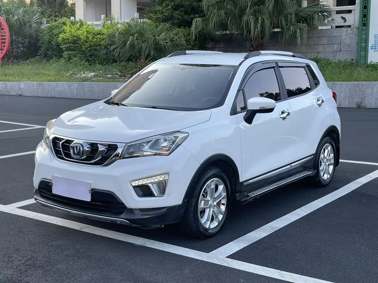 Changan CS15  из Китая