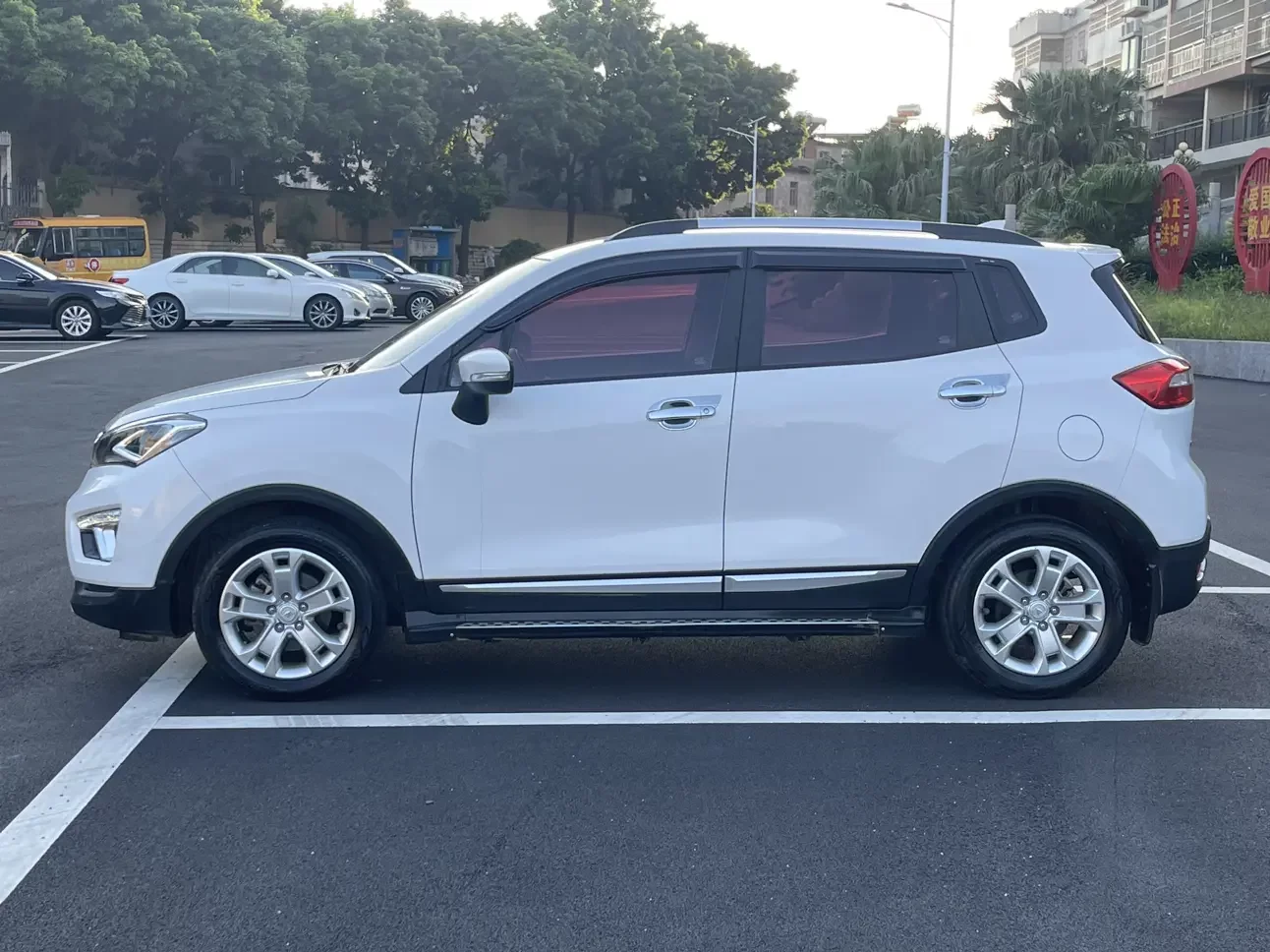 Changan CS15