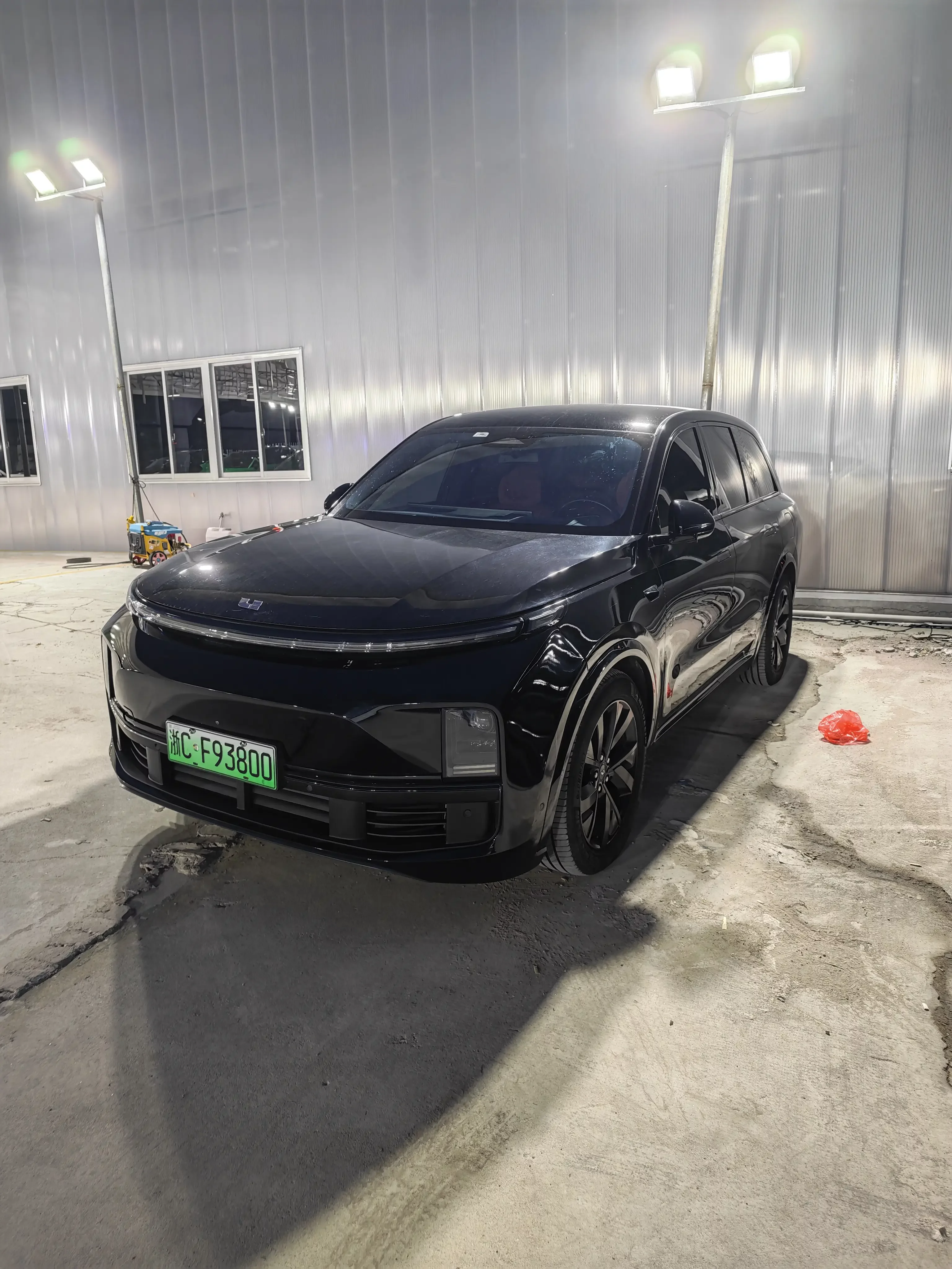Li L8 (Ideal L8)  из Китая