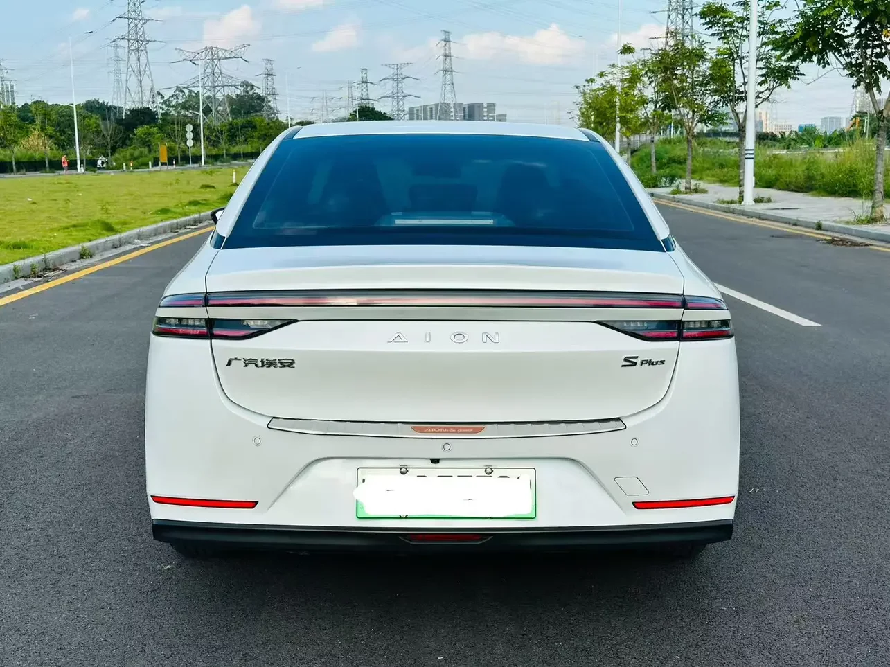 GAC AION S