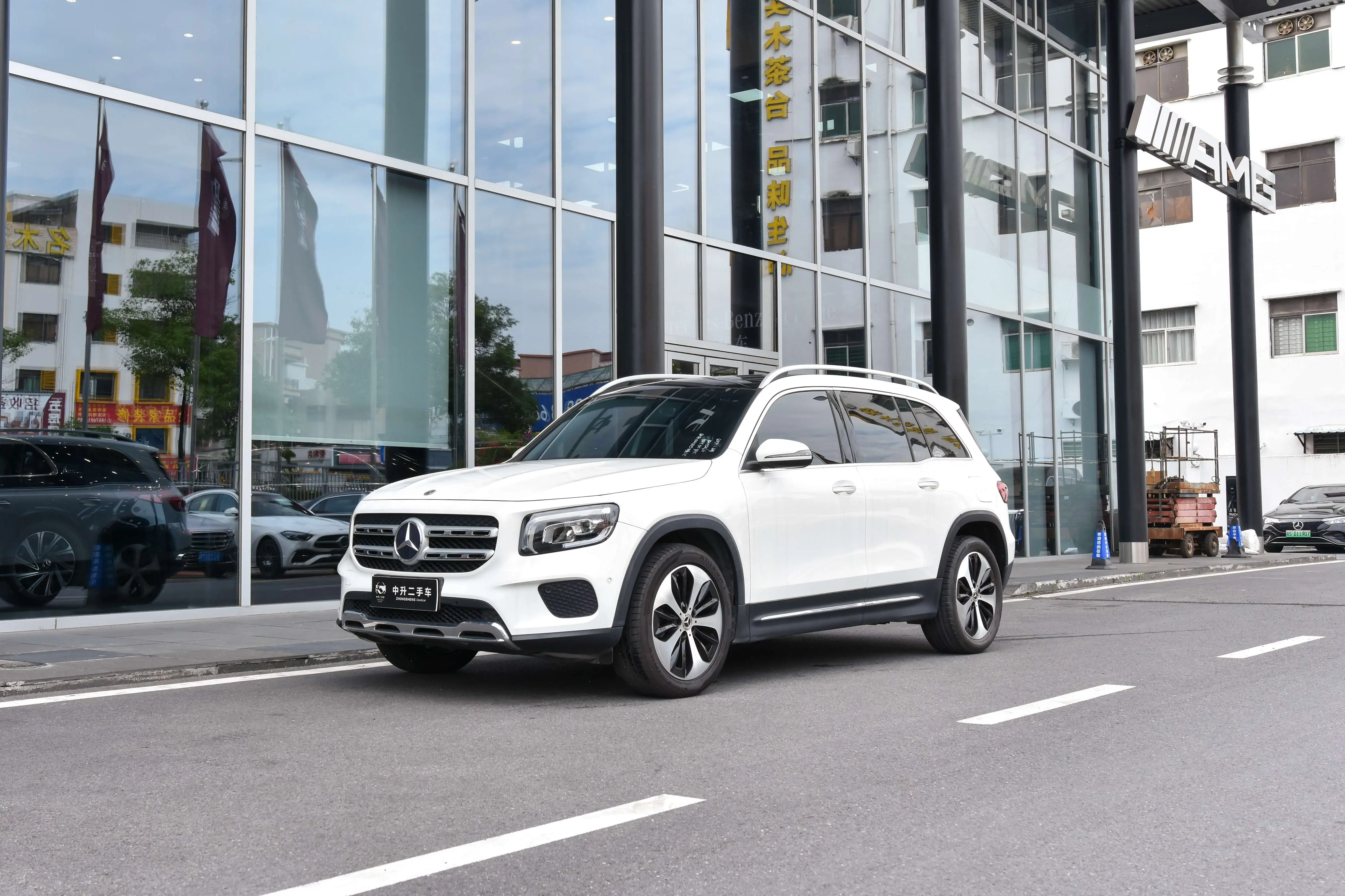 Mercedes-Benz GLB