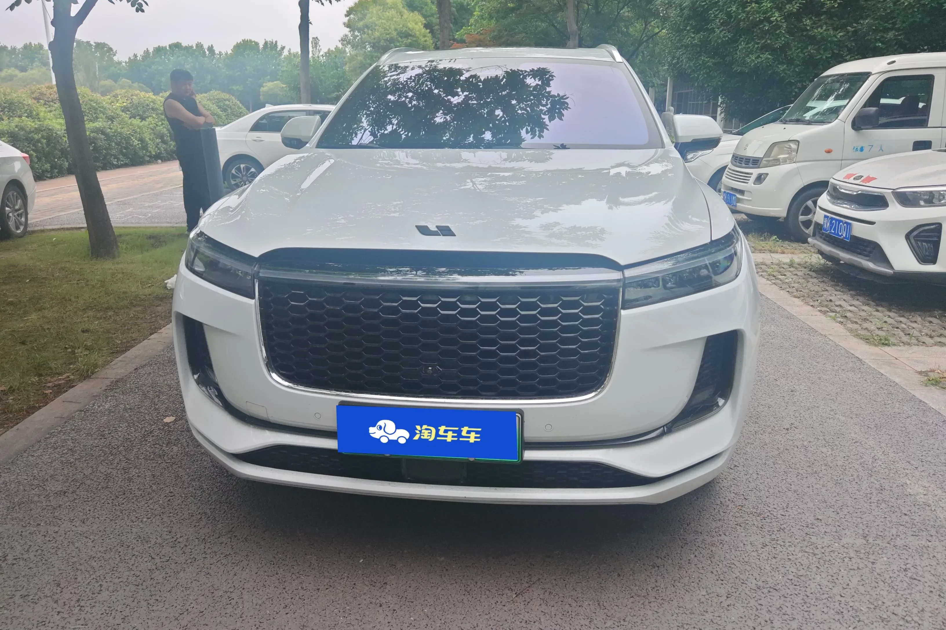 Li ONE (Ideal ONE)  из Китая