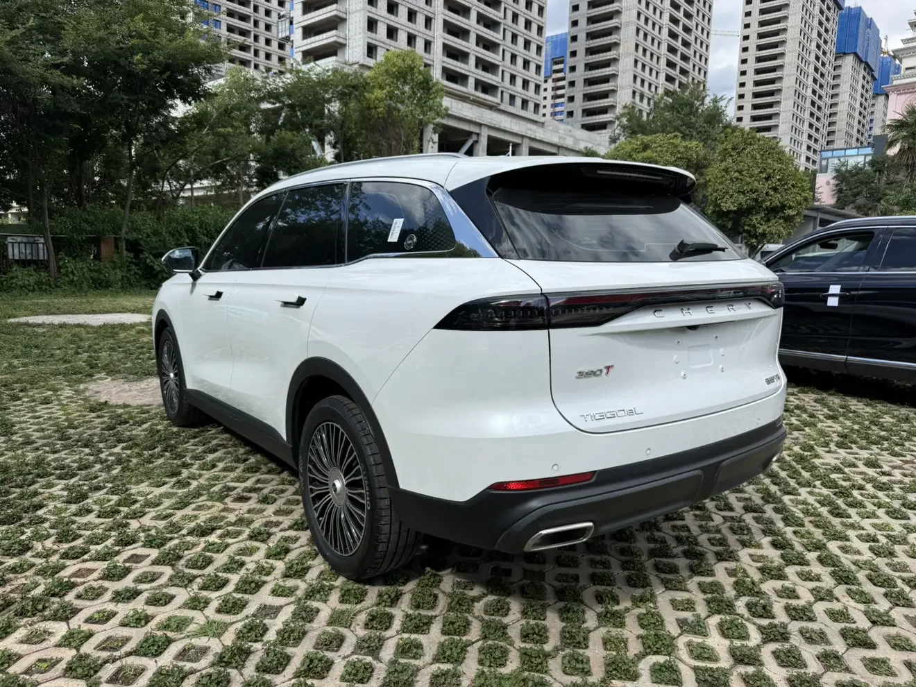 Chery Tiggo 8L