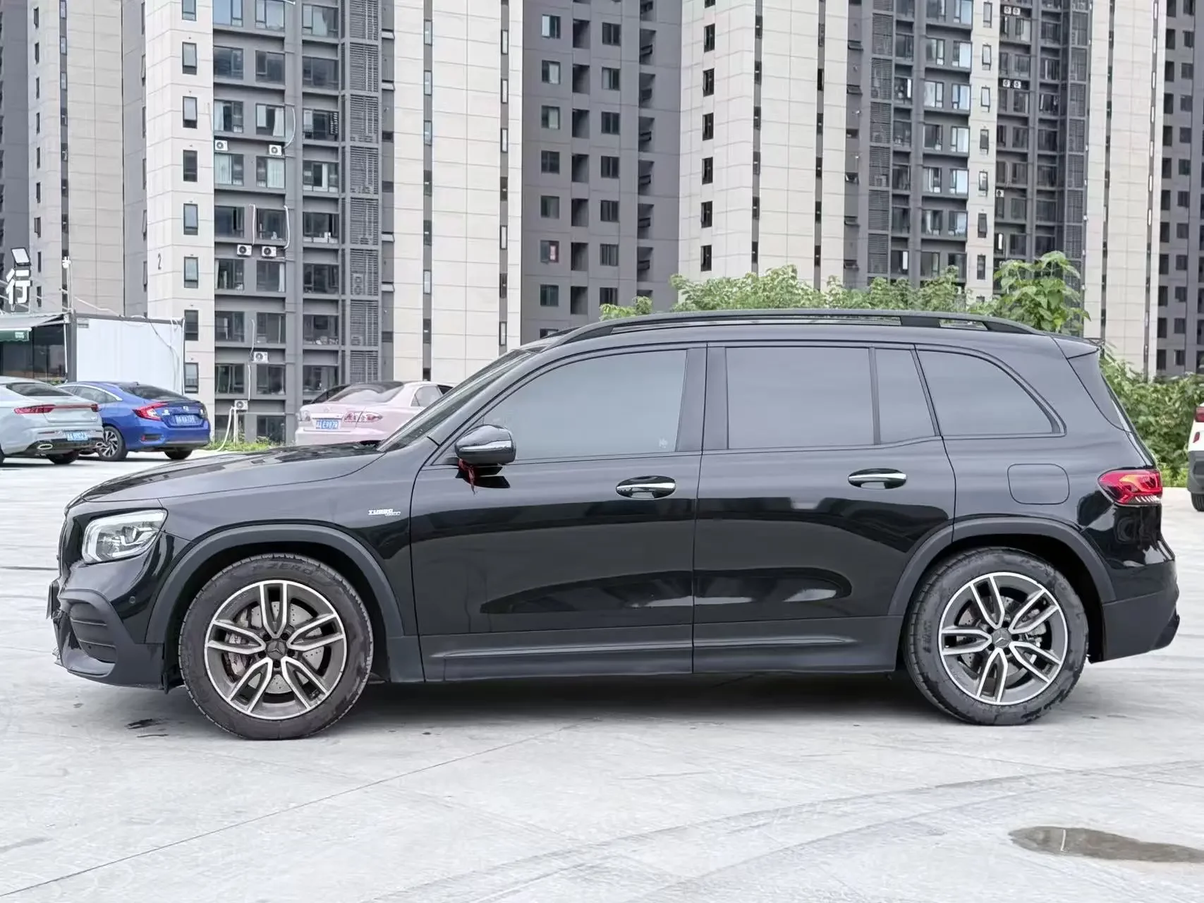 Mercedes-Benz GLB AMG