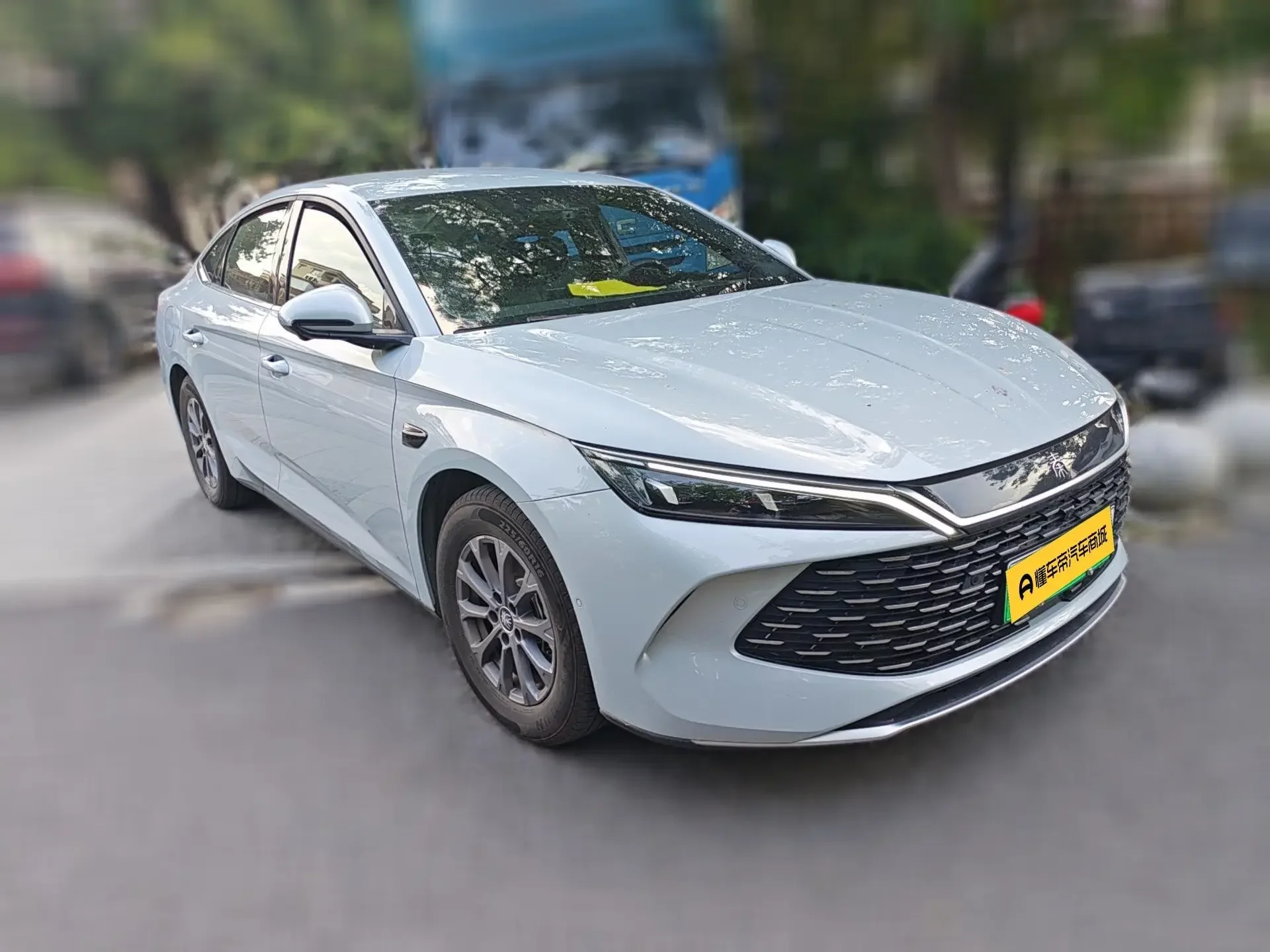 BYD Qin L DM