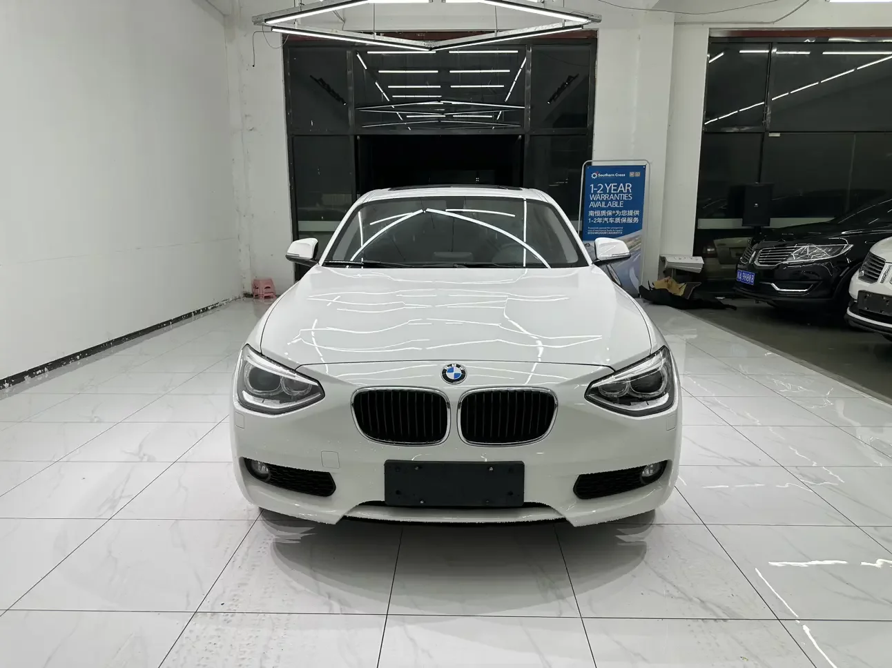 BMW 1 Series  из Китая