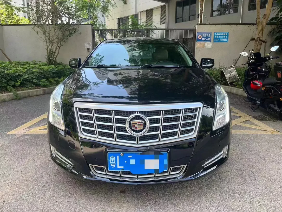 Cadillac XTS