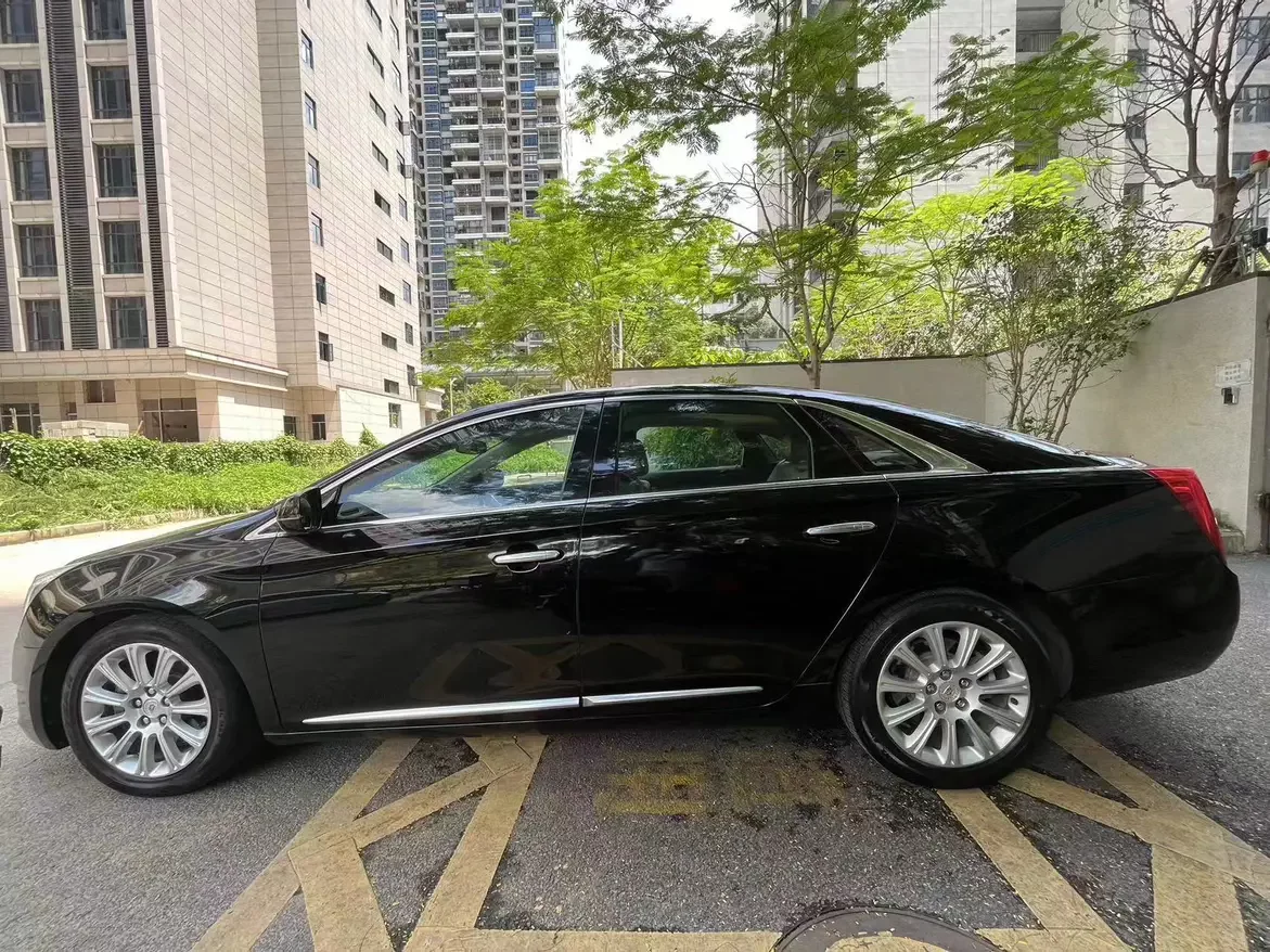 Cadillac XTS