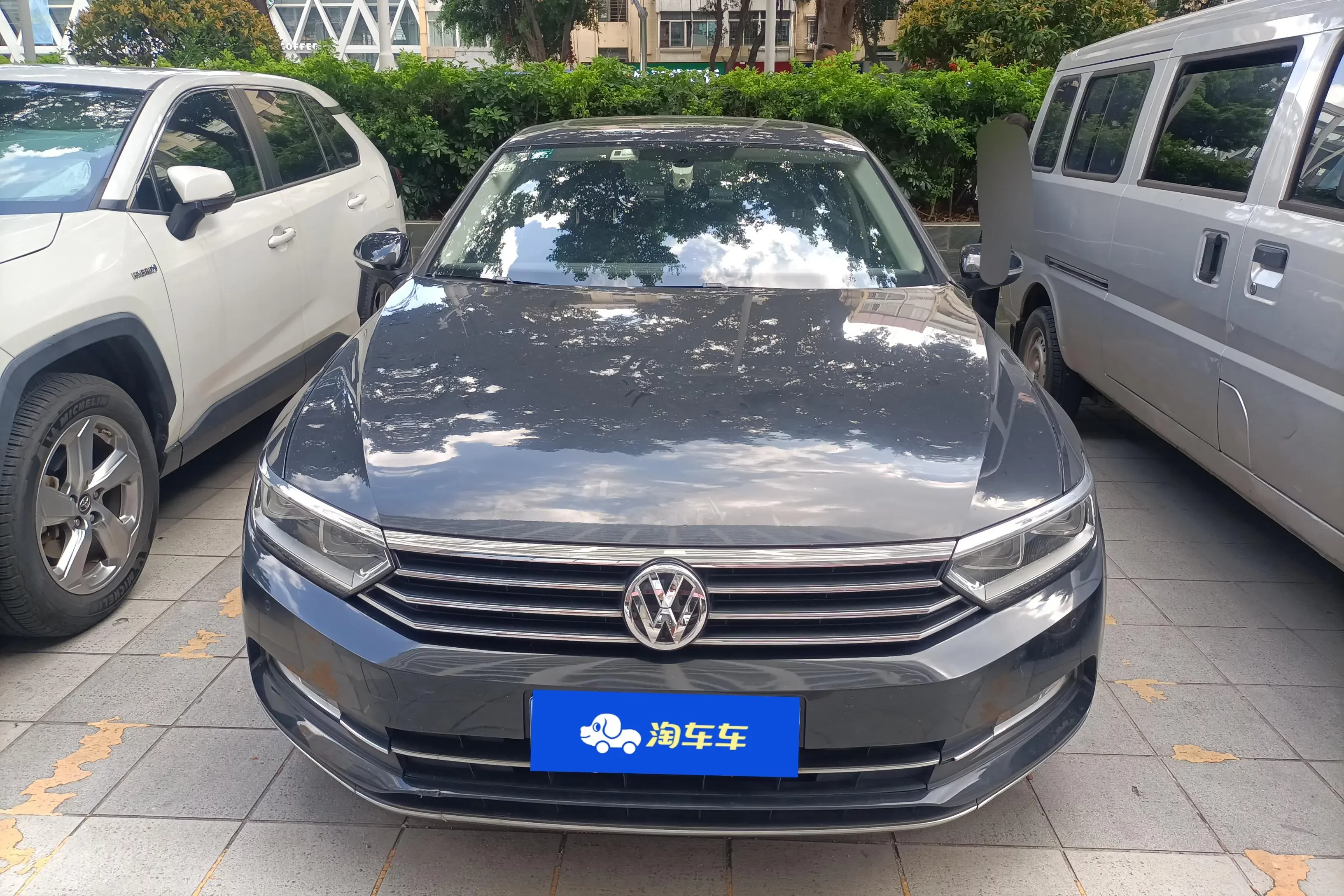 Volkswagen Magotan