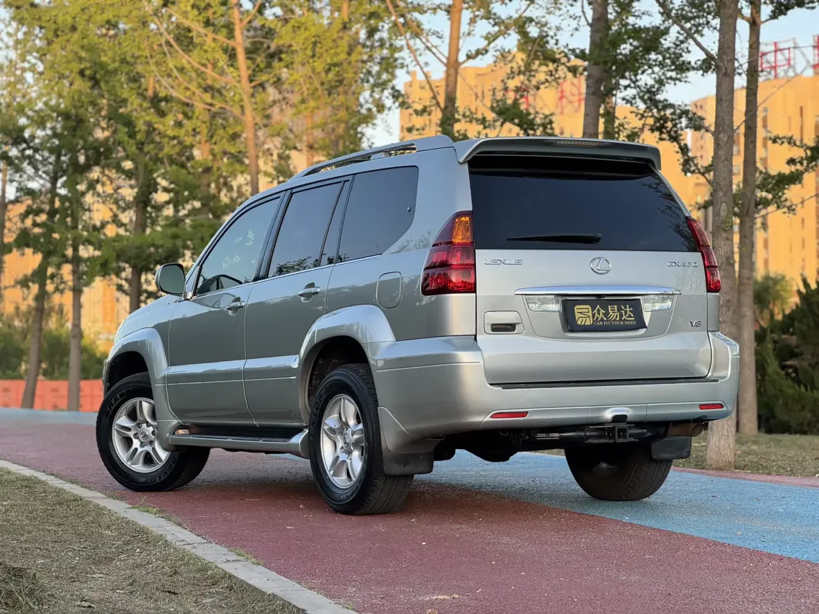 Lexus GX