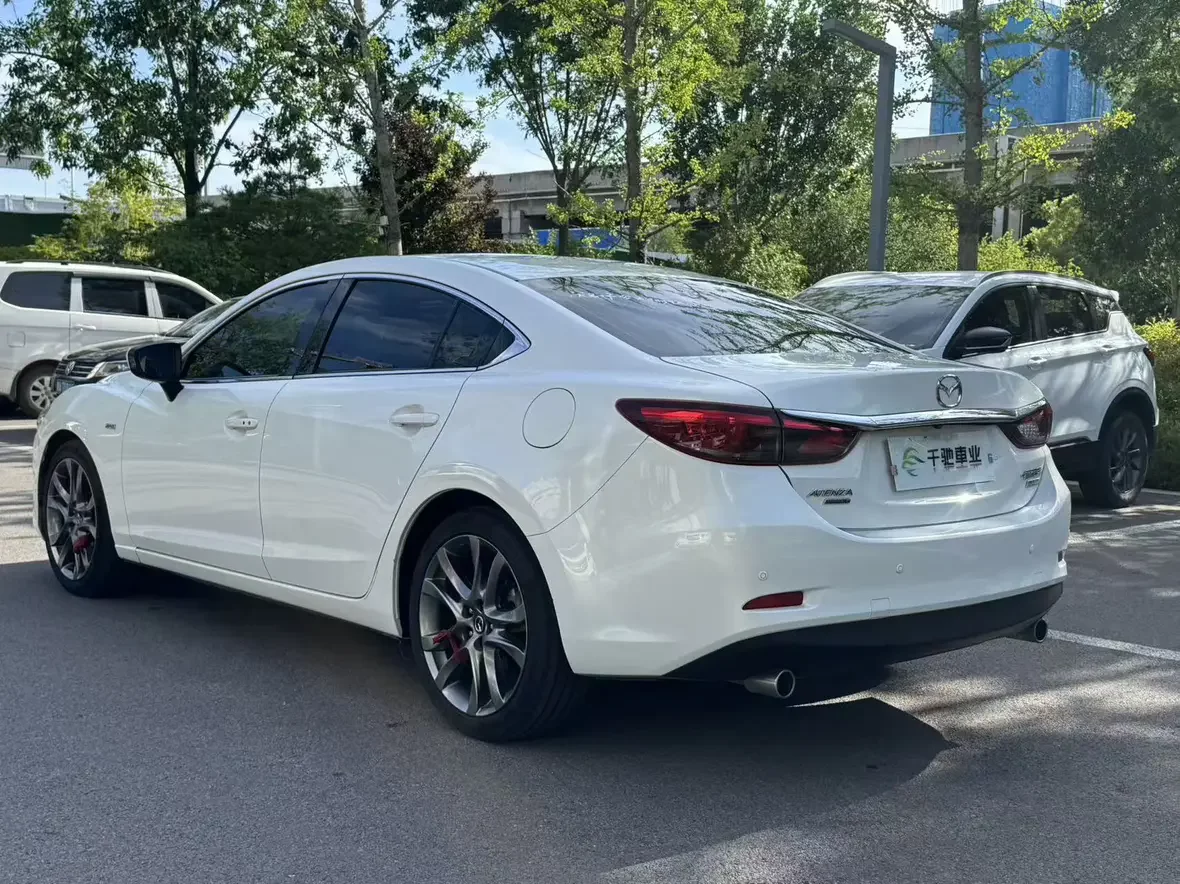 Mazda Atenza