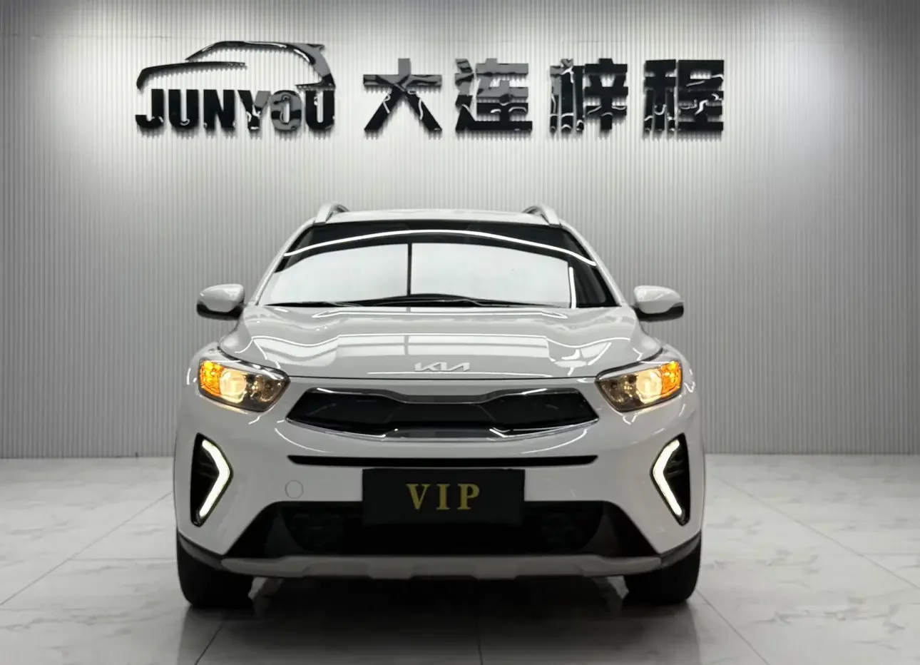 Kia KX1